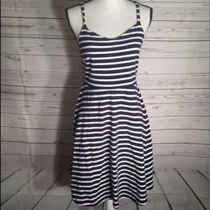 Old navy dress , like new! Navy blue color